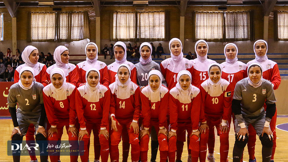 سازمان لیگ فوتبال حضور مردان در مسابقات فوتبال زنان را ممنوع کرد