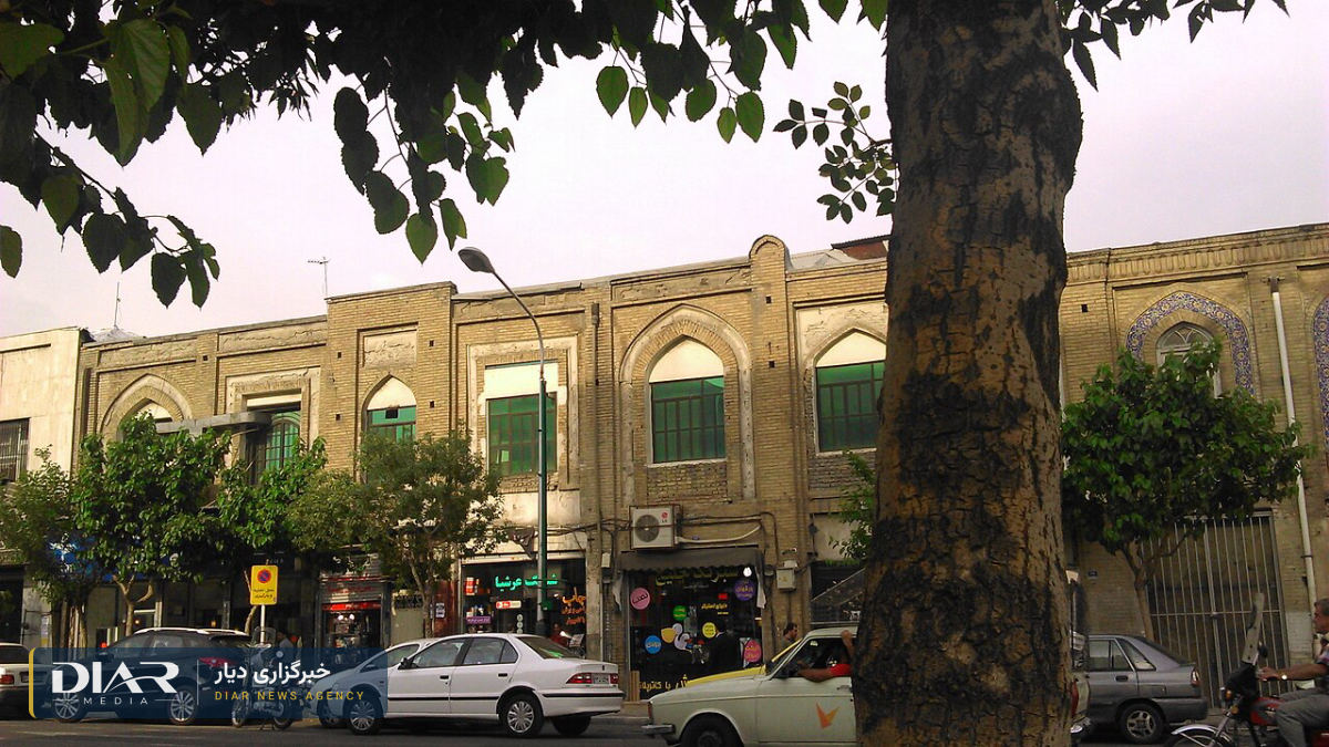 دلار در بازار تهران به ۲۷۵ هزار و ۵۰۰ تومان رسید؛ رکوردی تازه