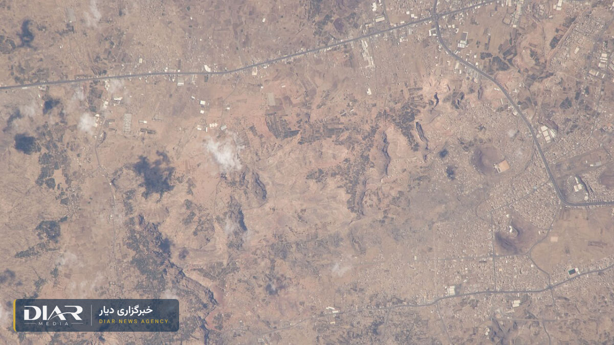 Door Saoedi-Arabië geleide coalitie beveelt evacuatie van oliefaciliteit vóór operatie in Sanaa